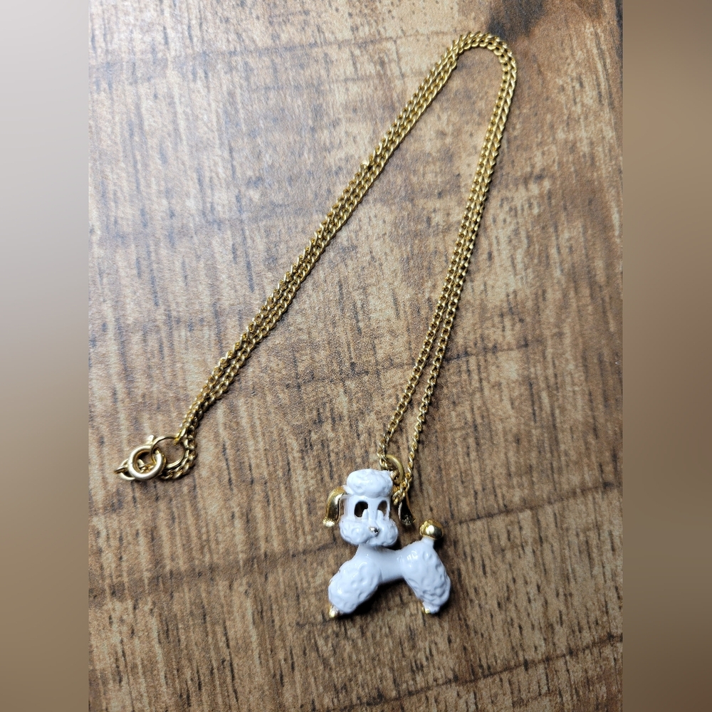vintage gold chain with poodle pendant